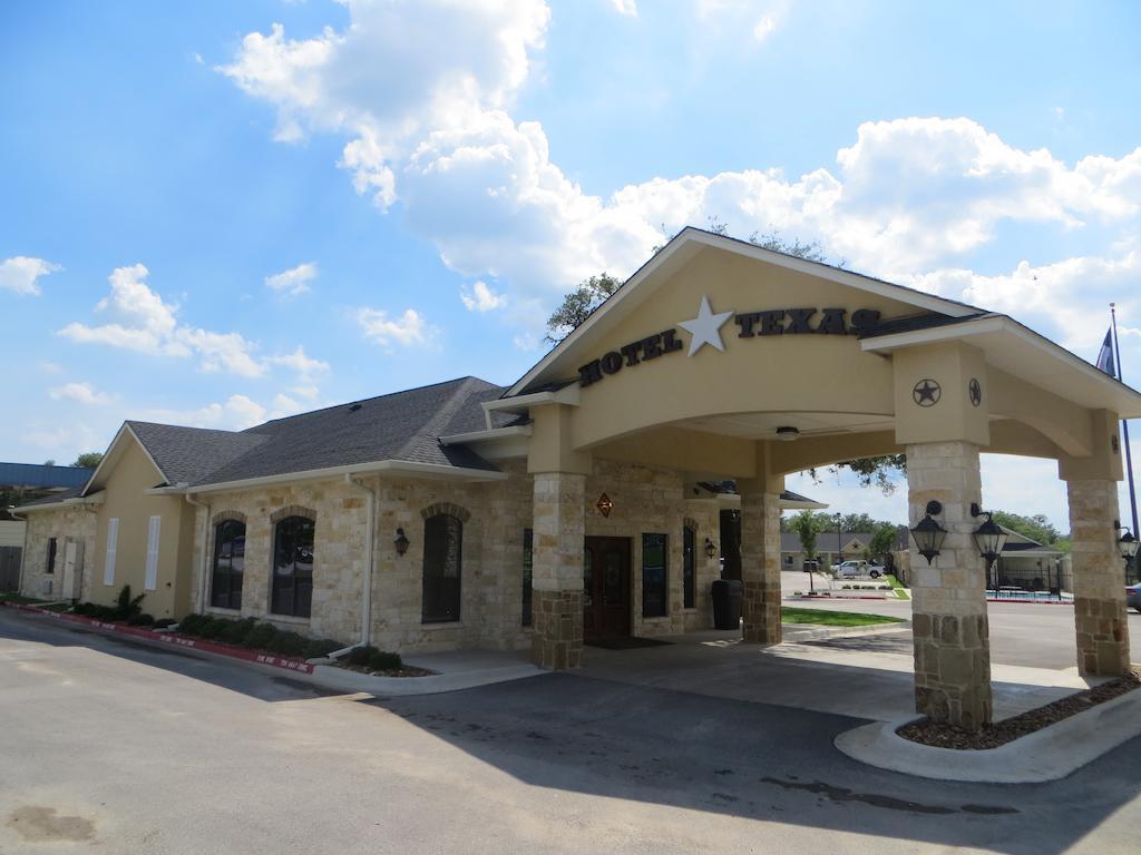 Hotel Texas Cuero Buitenkant foto